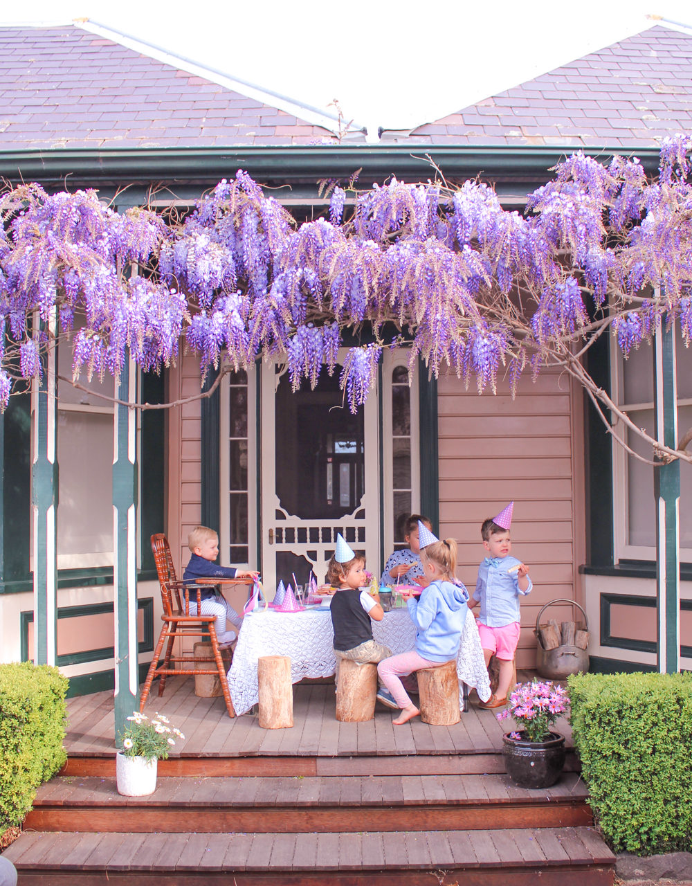 A Simple Spring Birthday Party